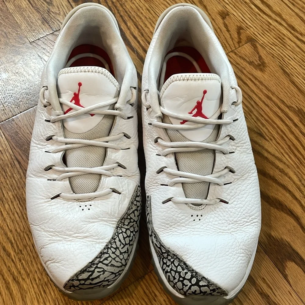 Nike Air Jordan ADG White Cement Golfing Shoes Men's Size 8.5.